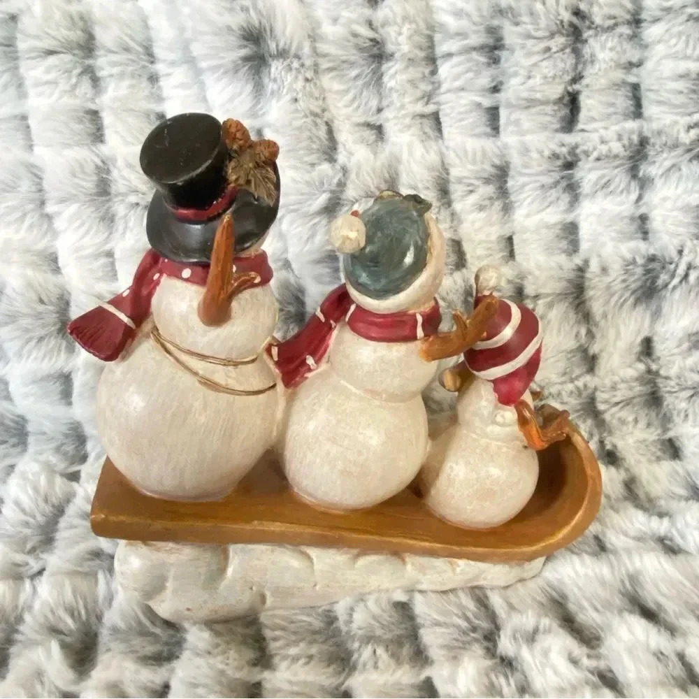 Resin Snowman Family “Love Keeps A‎ Family Together” Figurine Holiday Decor - Picture 4 of 7